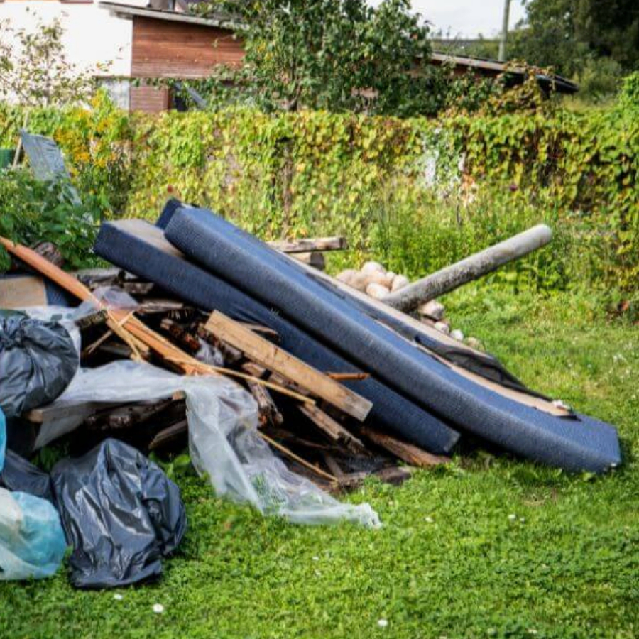 Garden clearance and rubbish removal